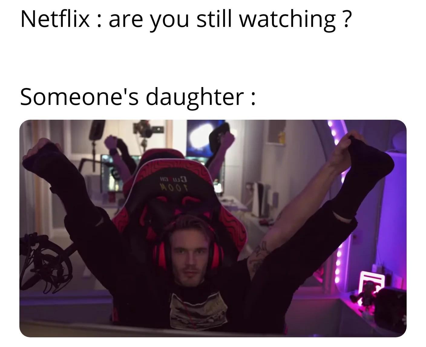 streaming commitment level