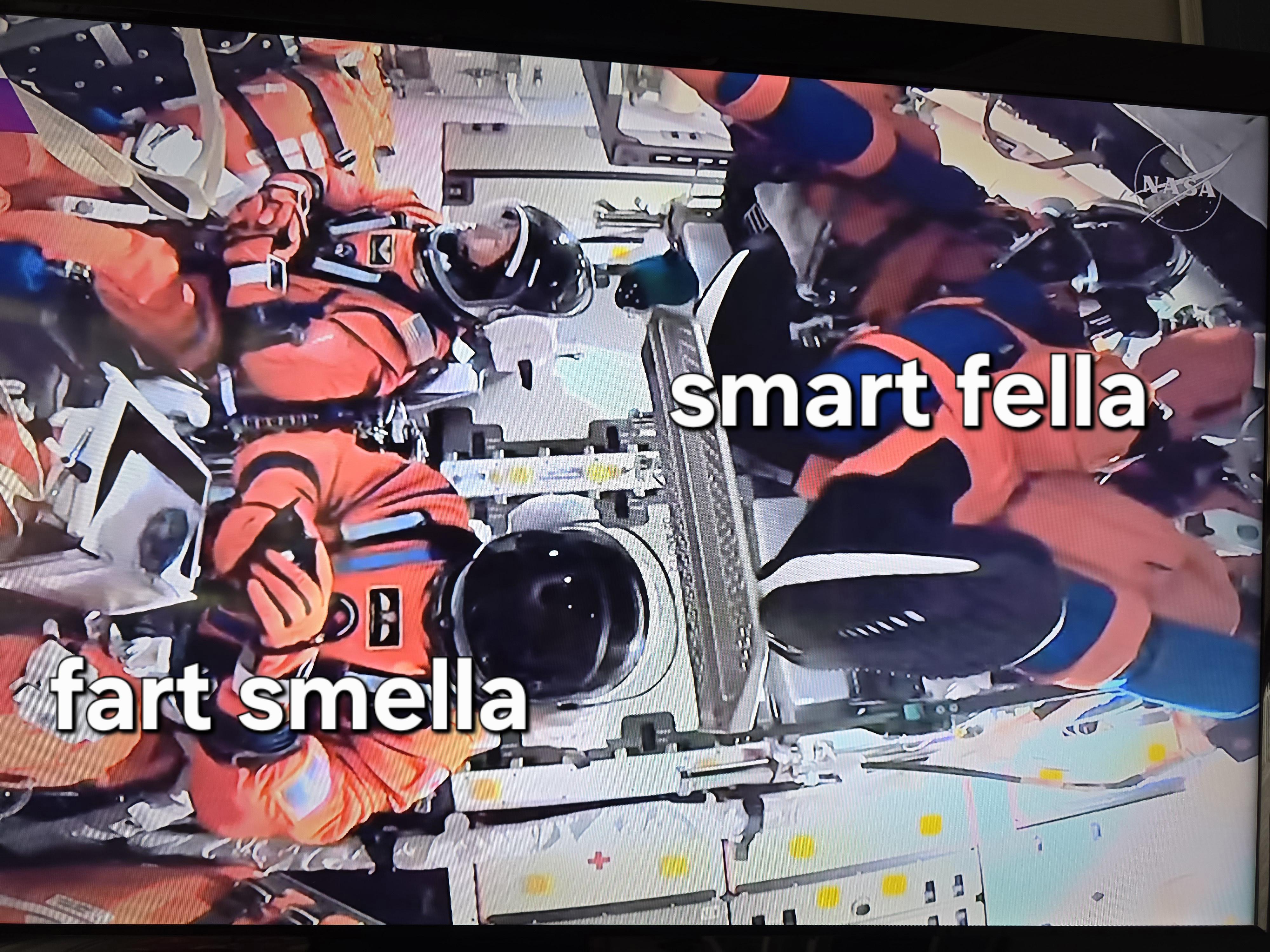 Open astronaut training assembly