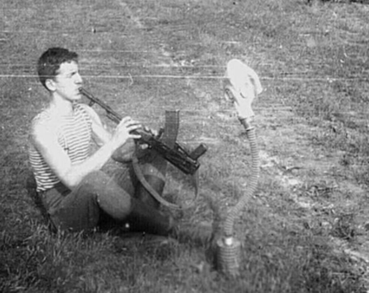 Open comrade gas snake kalashnikov