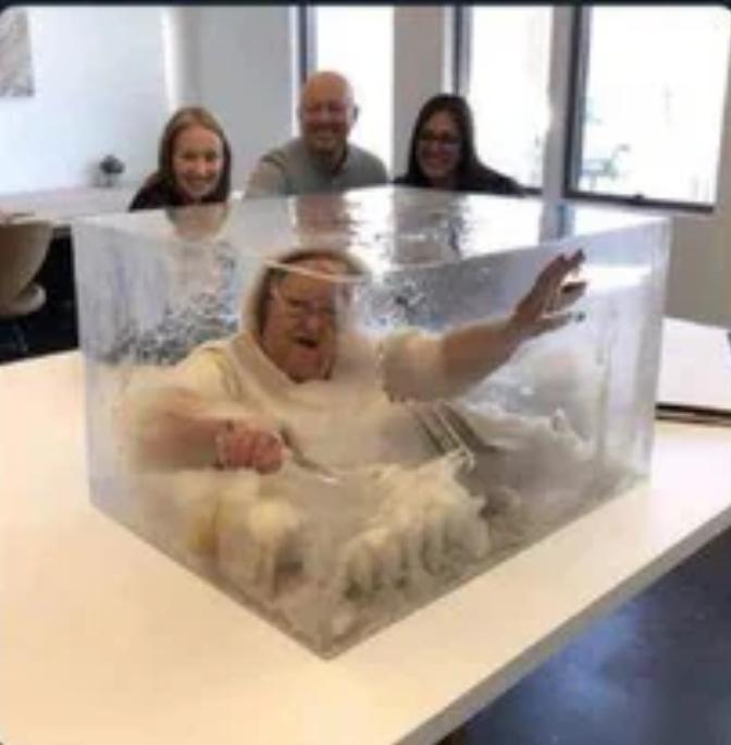 Open grandma ice box