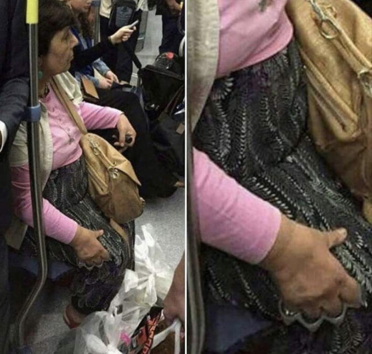 Open seat giving to babushka