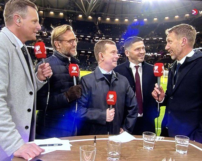 Open swedish commentators coach stare